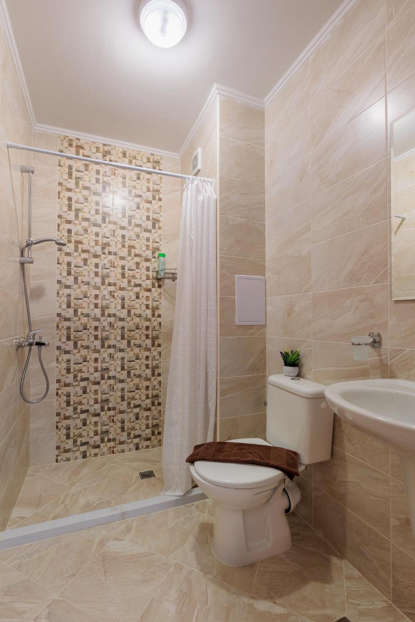 Flora Studios Sarafovo 布尔加斯 外观 照片